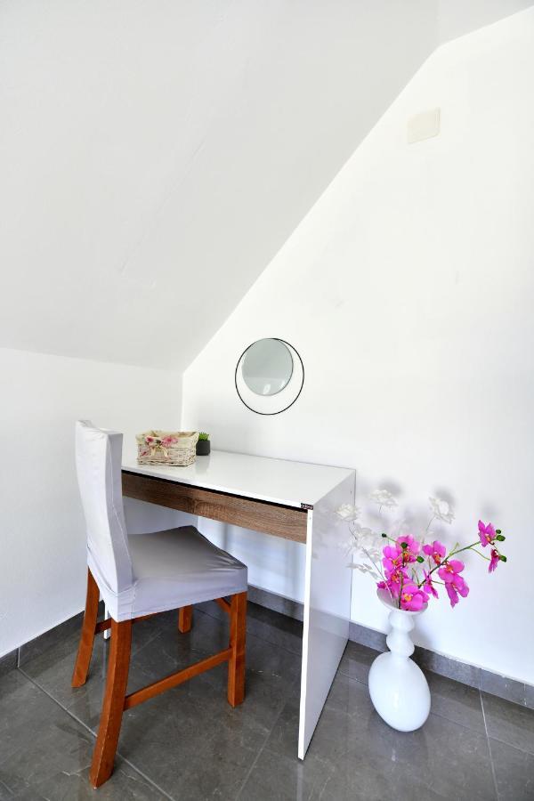 Kuca Za Odmor Roby Apartment Saborsko Ngoại thất bức ảnh