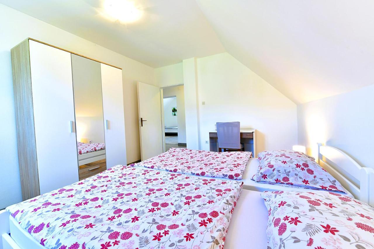 Kuca Za Odmor Roby Apartment Saborsko Ngoại thất bức ảnh